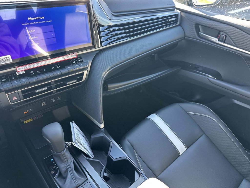 New 2026 Toyota Camry SE AWD/4WD image 31