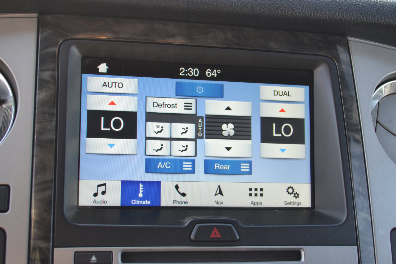 Used 2016 Ford Expedition Limited w/ Equipment Group 301A image 21