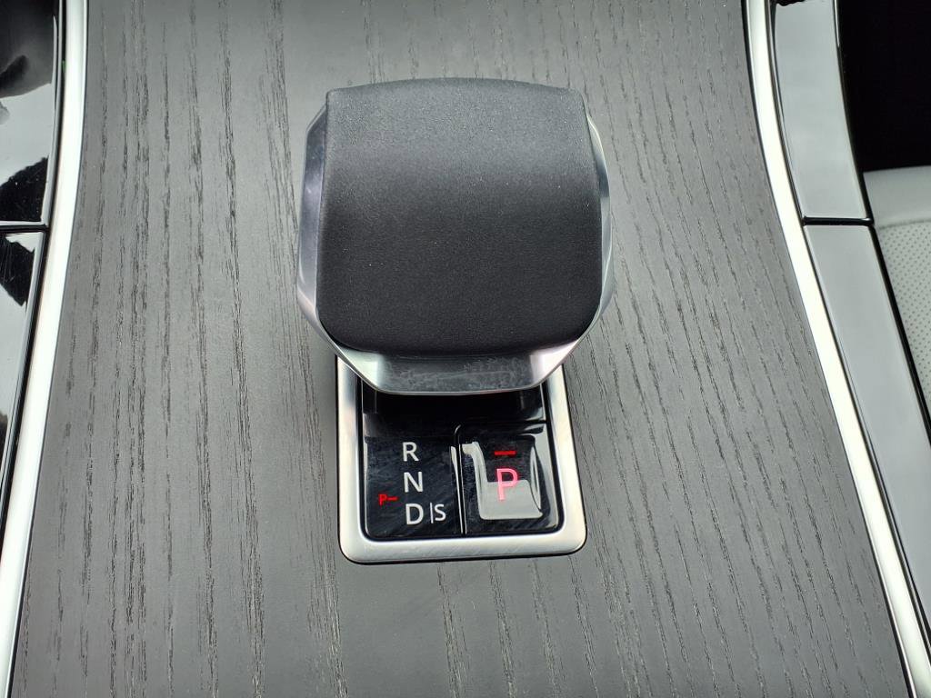 Certified 2025 Land Rover Range Rover Velar S AWD/4WD image 13