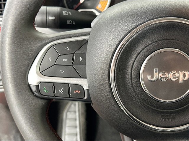 Used 2023 Jeep Renegade Trailhawk image 21
