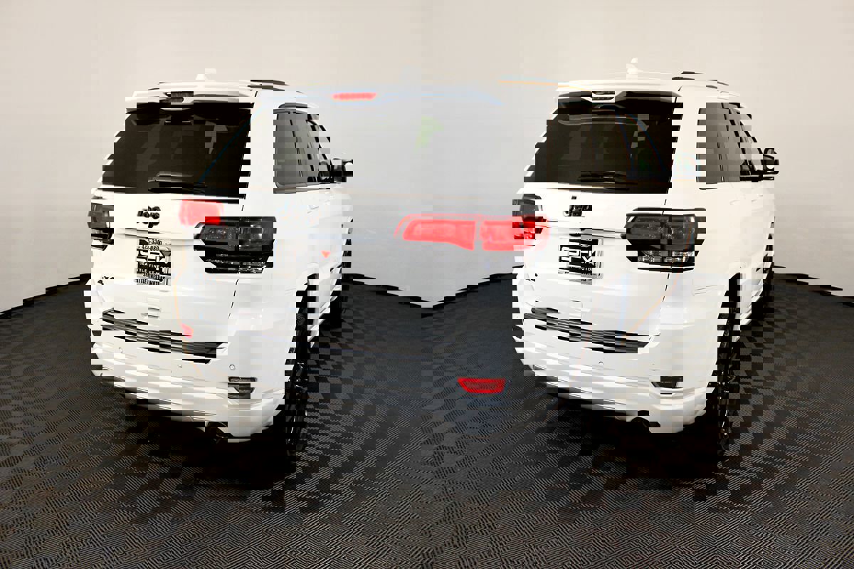 Used 2020 Jeep Grand Cherokee Altitude image 8