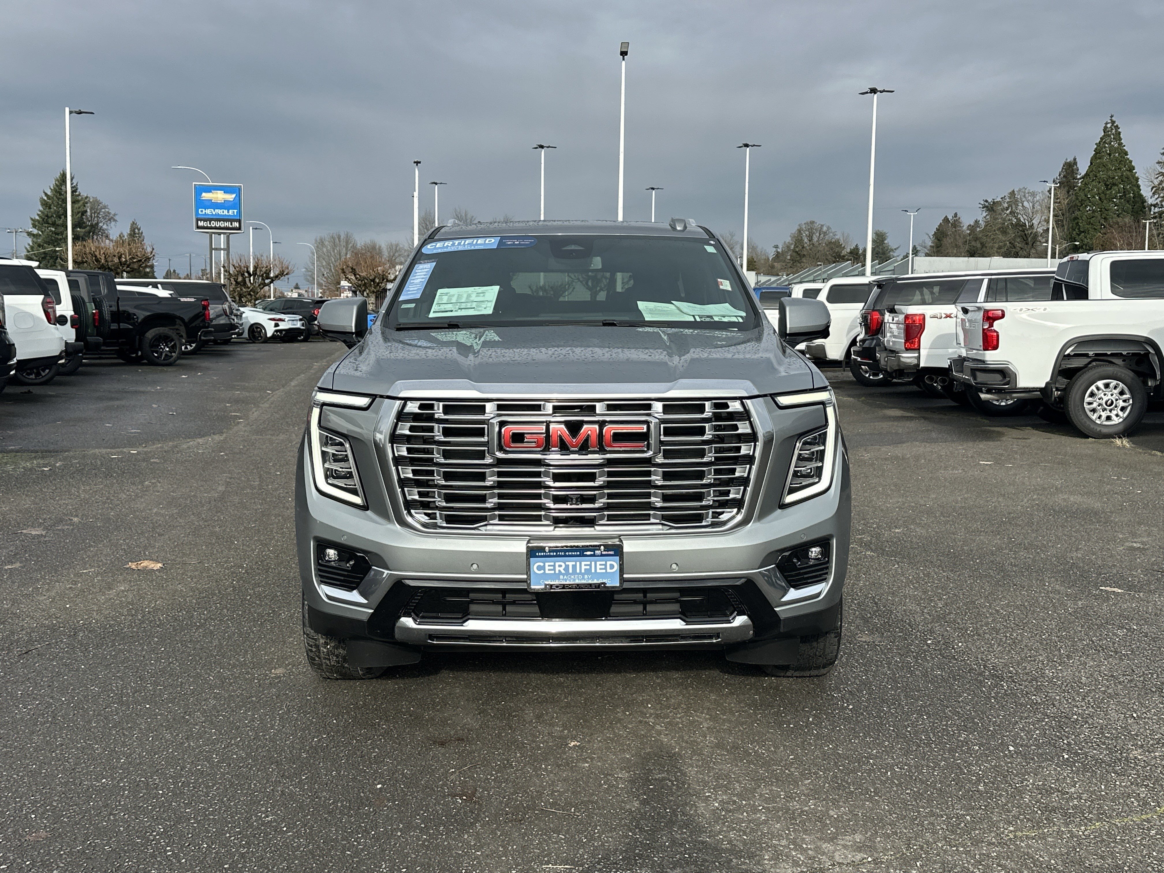 Certified 2025 GMC Yukon XL Denali image 8