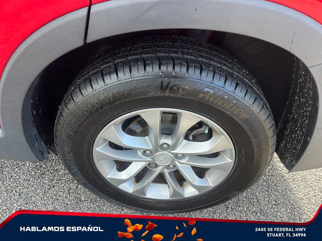 Used 2020 Hyundai Santa Fe SE w/ Cargo Package FWD image 9