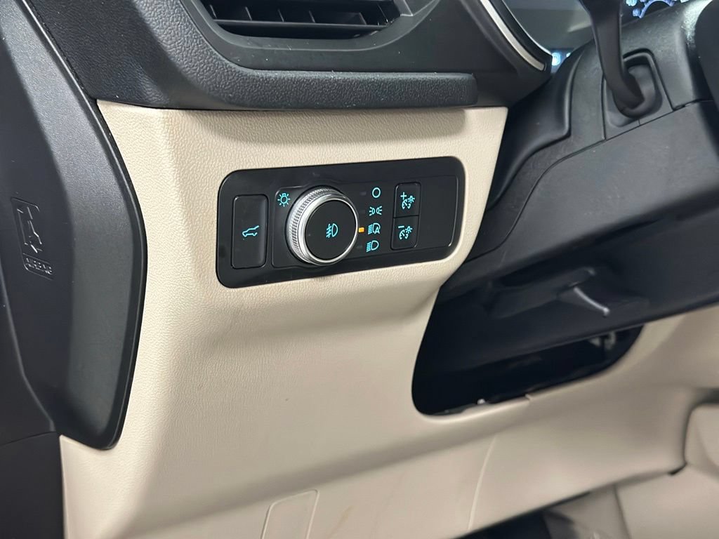 Used 2020 Ford Escape SEL FWD image 17
