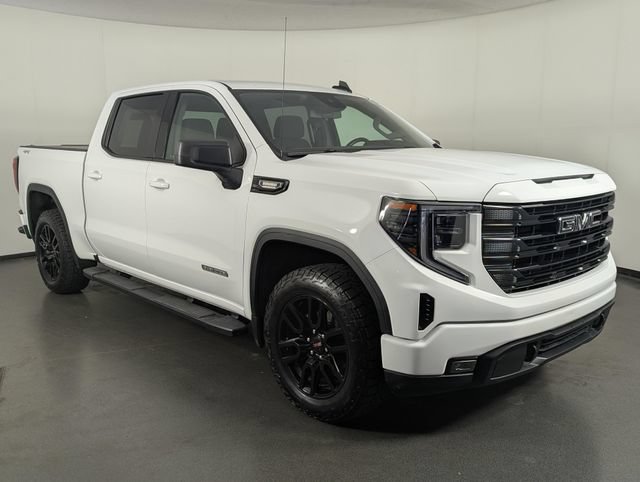 Used 2024 GMC Sierra 1500 Elevation w/ LPO, Elevation Black Package AWD/4WD image 2
