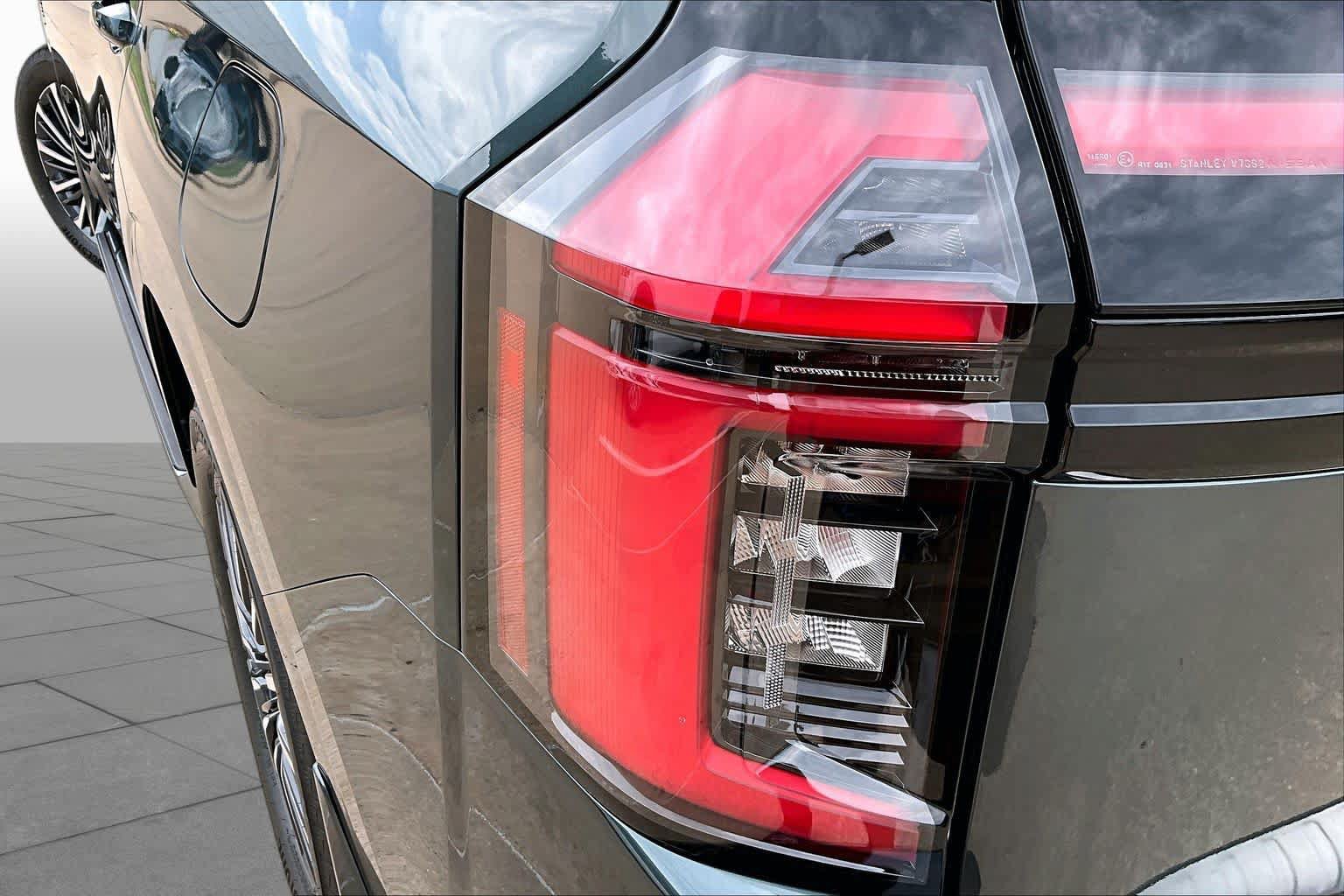 New 2026 Nissan Armada Platinum Reserve AWD/4WD image 14