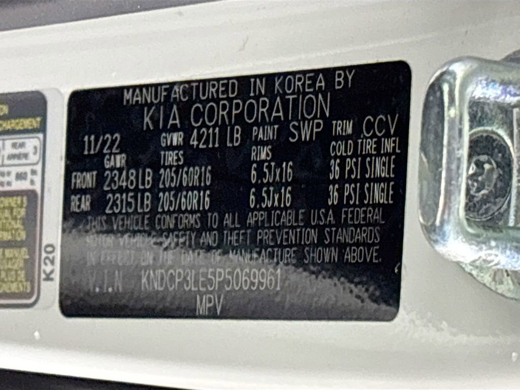 Certified 2023 Kia Niro LX image 25
