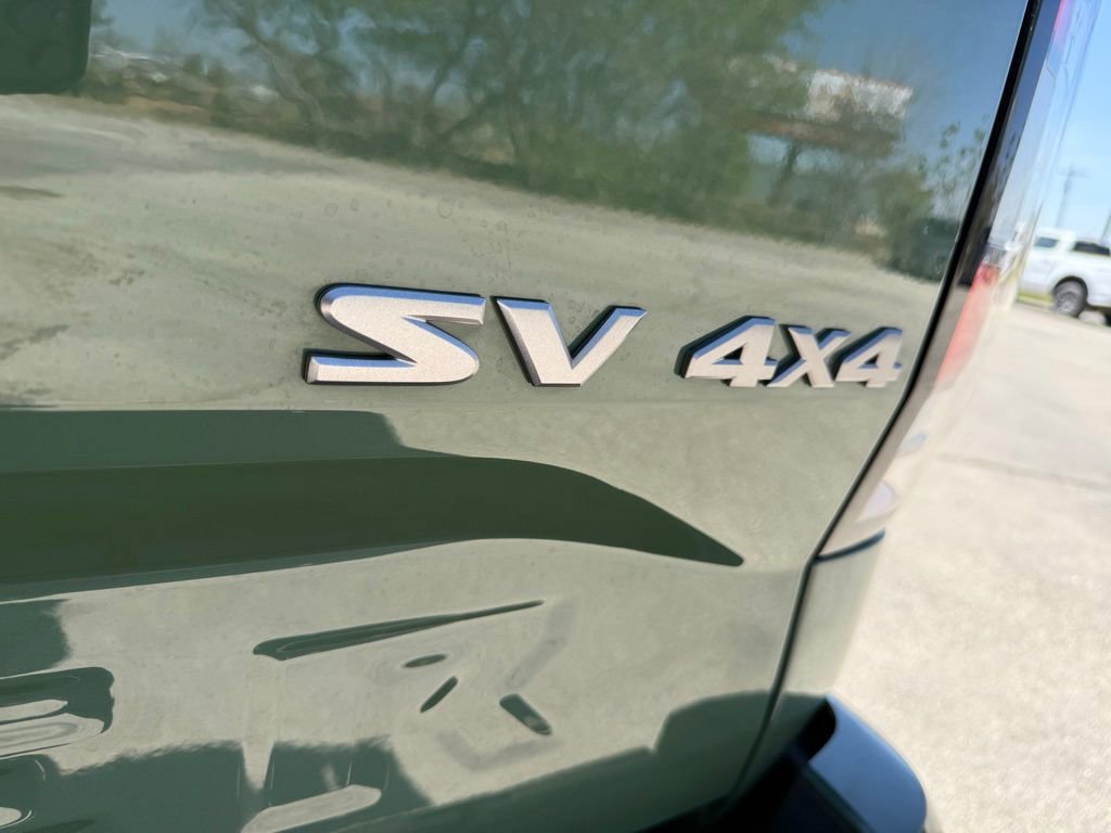 Used 2022 Nissan Frontier SV image 9