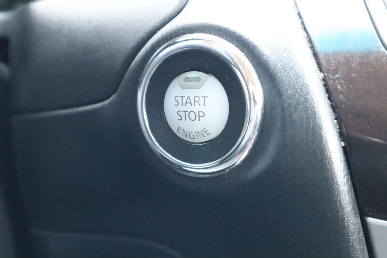 Used 2013 INFINITI JX35 AWD w/ Premium Pkg image 26