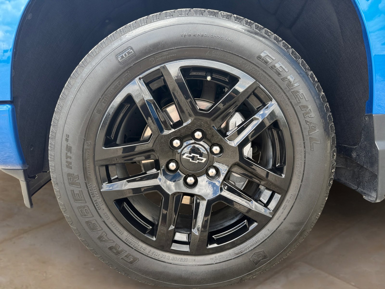 Used 2024 Chevrolet Silverado 1500 Custom w/ LPO, Dark Essentials Package image 31