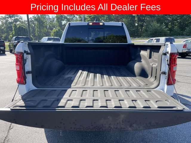 Used 2025 RAM 1500 Big Horn RWD image 14