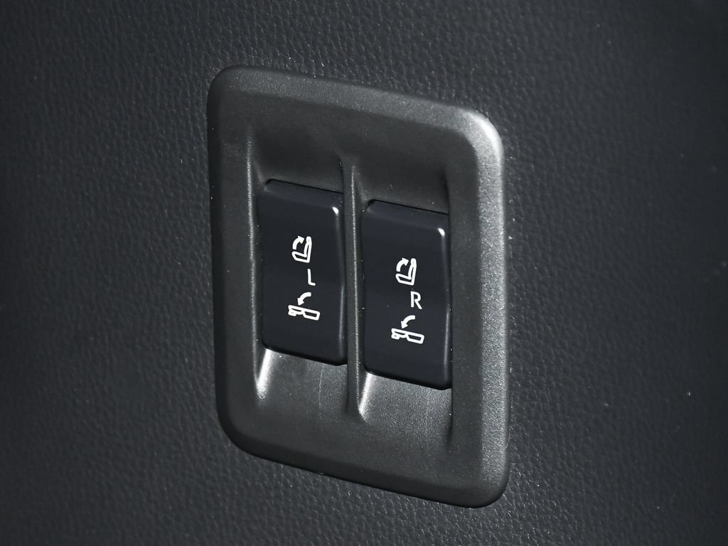 Used 2024 Lexus GX 550 w/ Accessory Package (Z1) AWD/4WD image 72