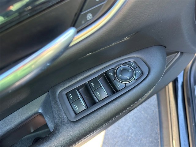 Used 2022 Cadillac XT5 Premium Luxury image 19