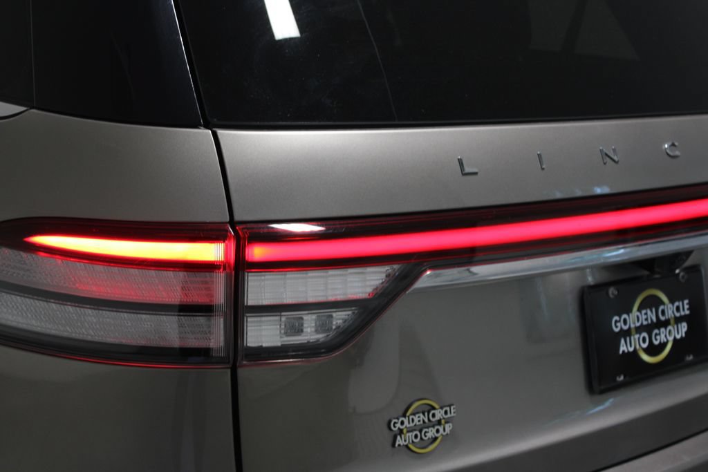 Used 2021 Lincoln Aviator Reserve w/ Equipment Group 201A AWD/4WD image 56