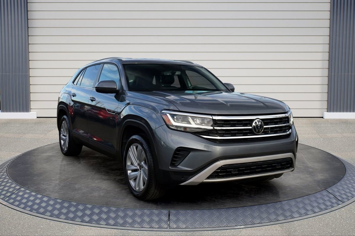 Used 2020 Volkswagen Atlas Cross Sport SE w/ Towing Package