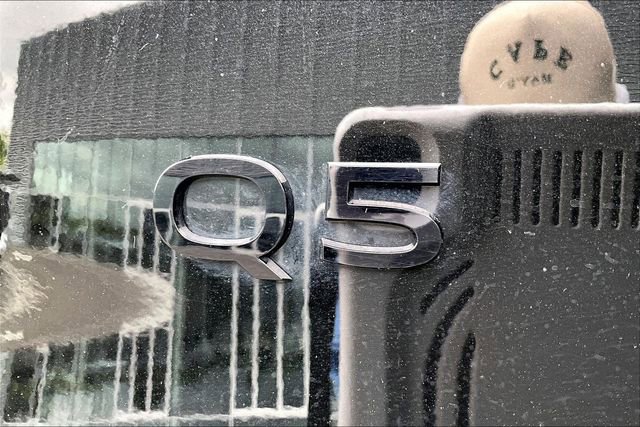 Used 2025 Audi Q5 Premium w/ Convenience Package AWD/4WD image 24