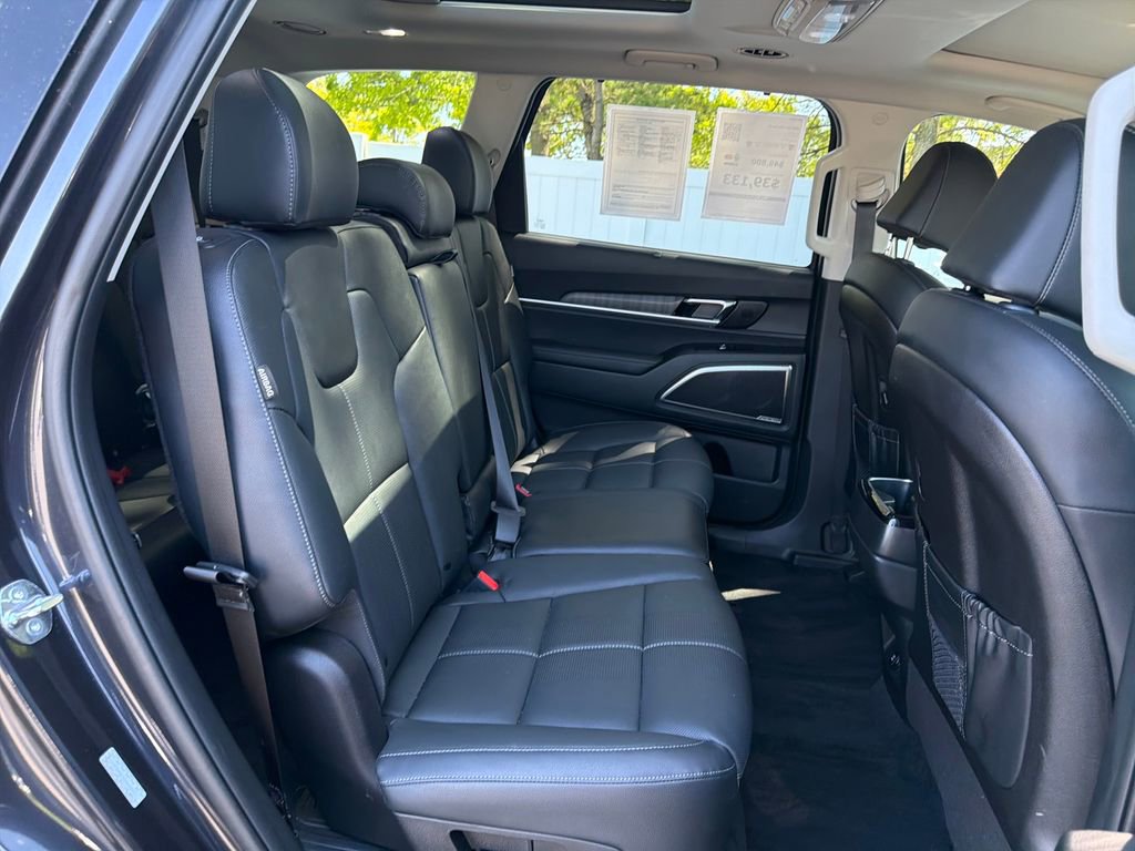Used 2025 Kia Telluride SX FWD image 36