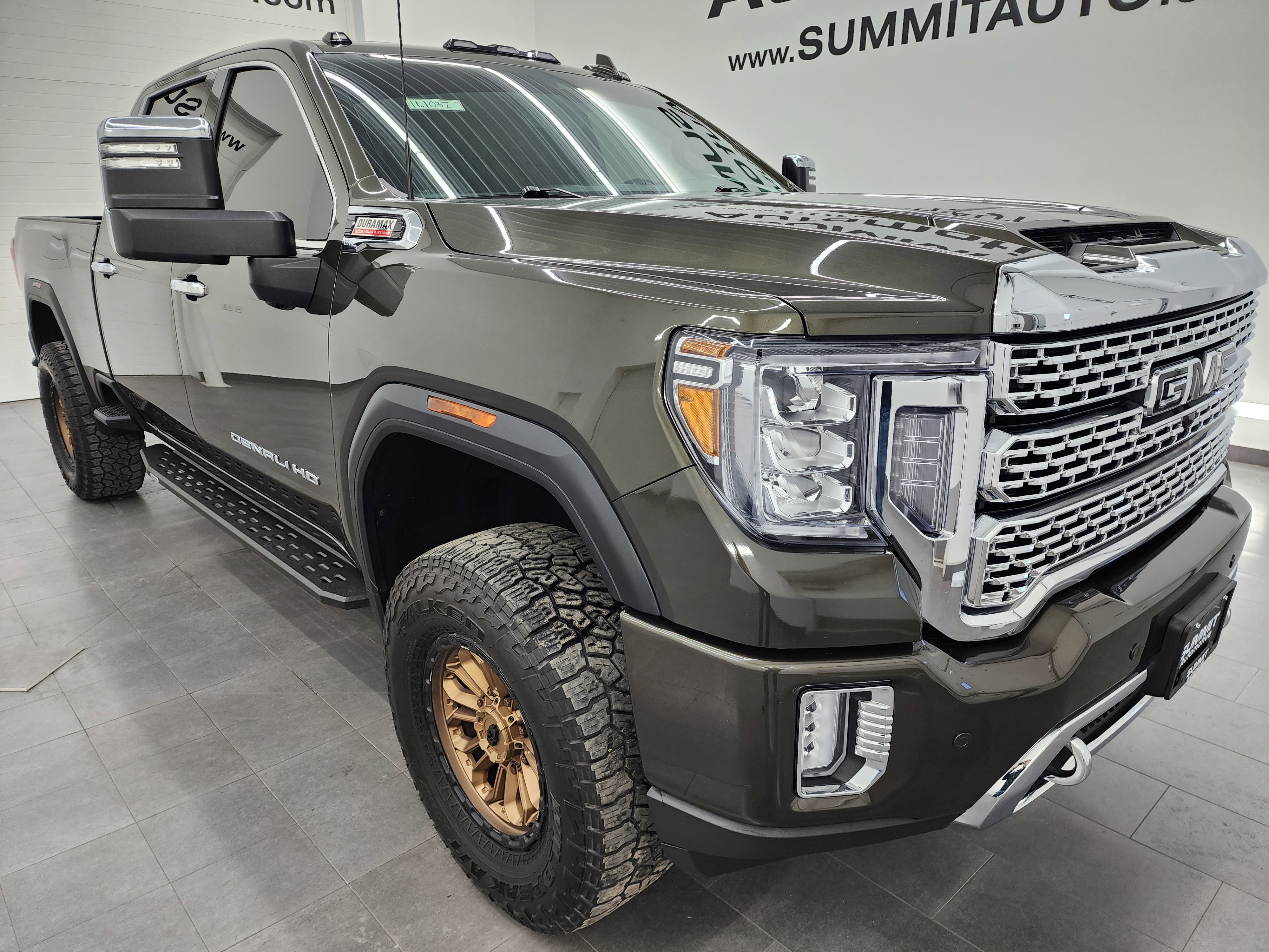 Used 2022 GMC Sierra 2500 Denali w/ Denali Ultimate Package image 2