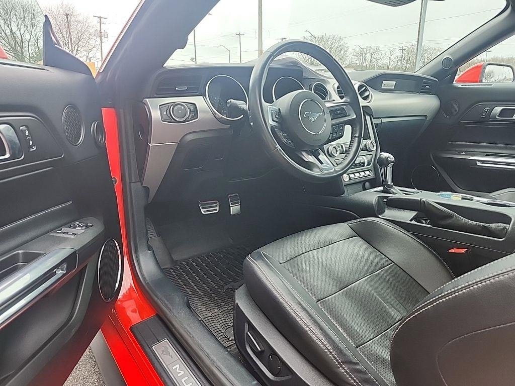 Used 2021 Ford Mustang GT Premium image 13