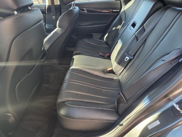 Used 2023 Genesis G80 2.5T image 23