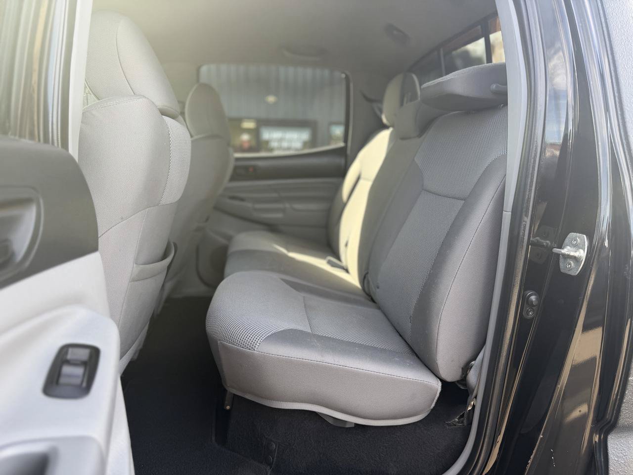 Used 2012 Toyota Tacoma 4x4 Double Cab w/ TRD Sport Upgrade Pkg image 16