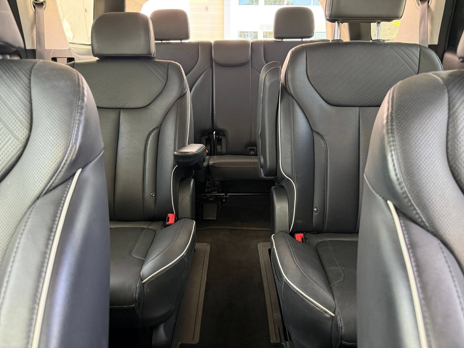 Used 2025 Hyundai Palisade SEL AWD/4WD image 40
