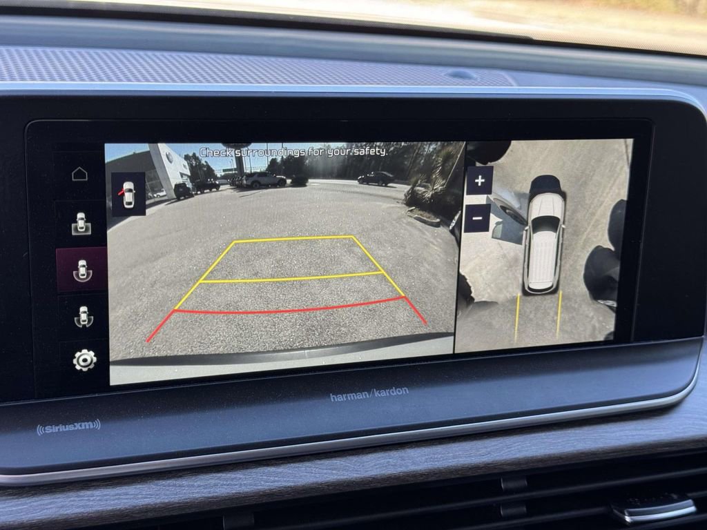 Used 2022 Kia Telluride SX w/ SX Prestige Package image 4