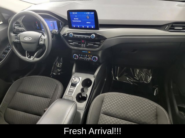 Used 2024 Ford Escape Active w/ Cold Weather Package FWD image 33
