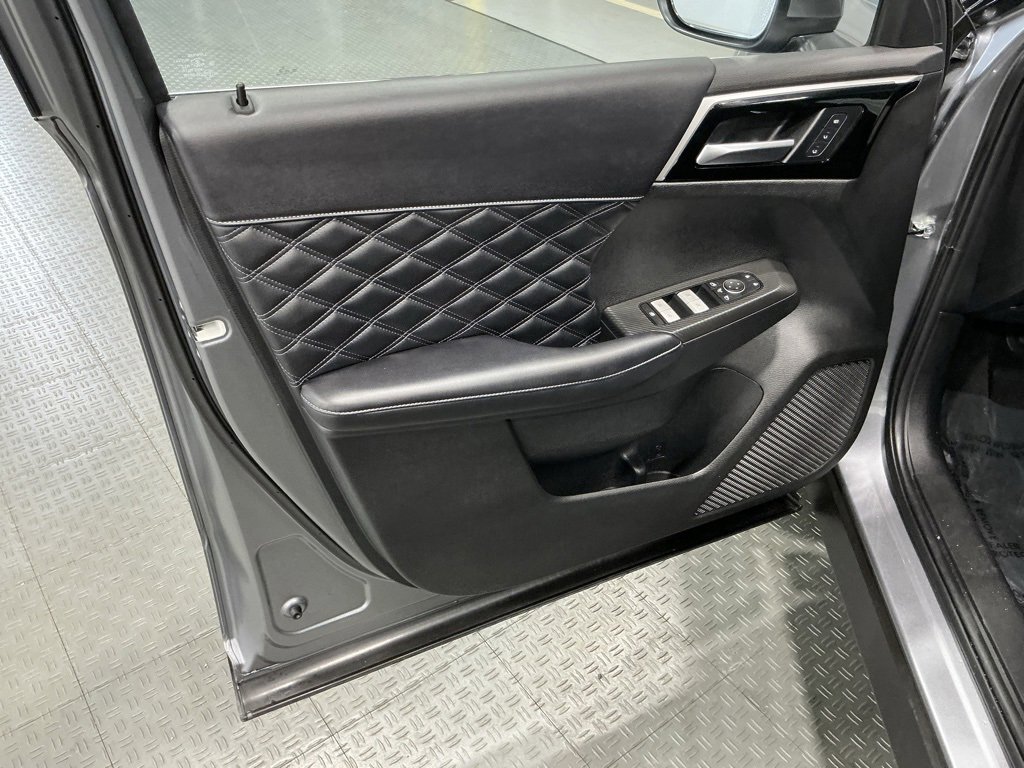 Used 2022 Mitsubishi Outlander SEL image 31