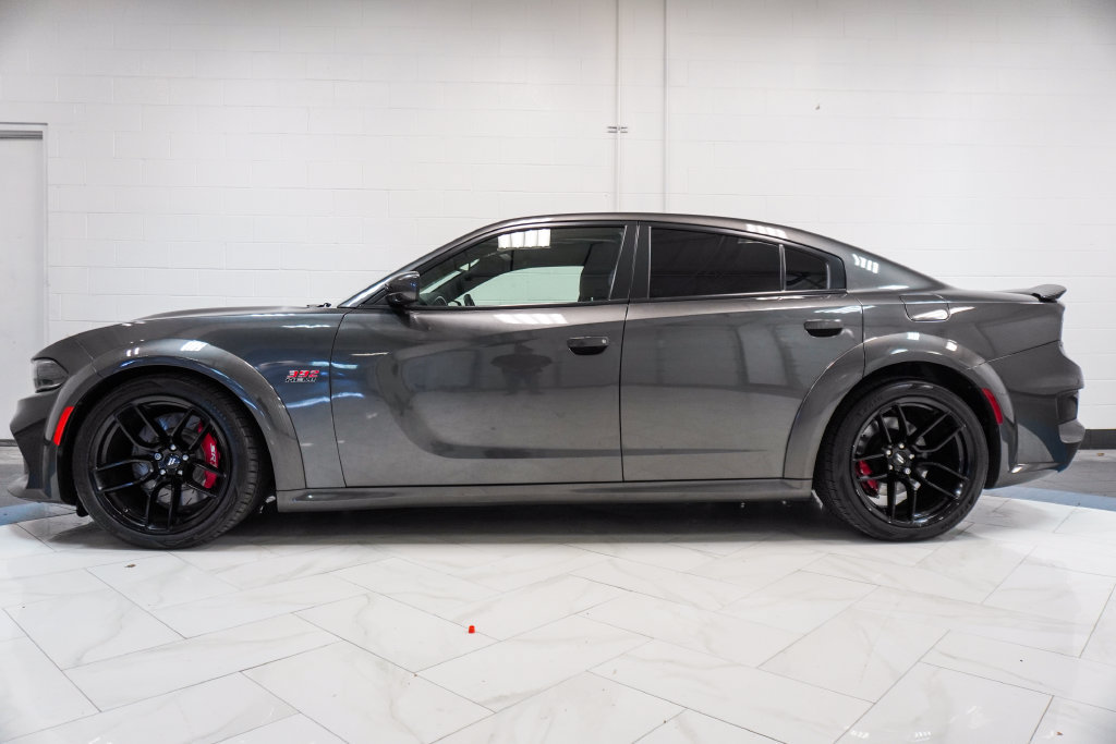 Used 2022 Dodge Charger Scat Pack RWD image 31