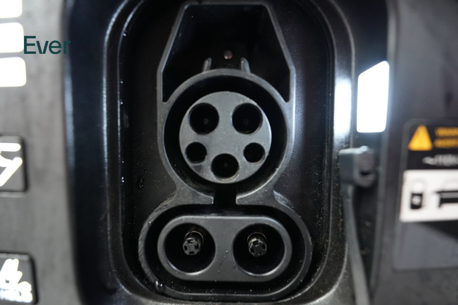 Used 2024 Kia EV6 Light RWD image 10
