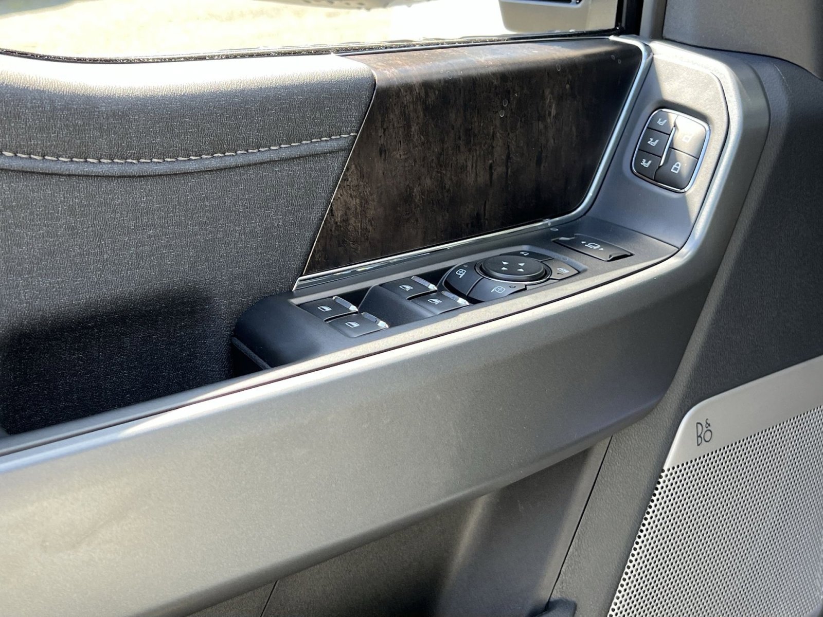 New 2026 Ford F350 Lariat AWD/4WD image 15