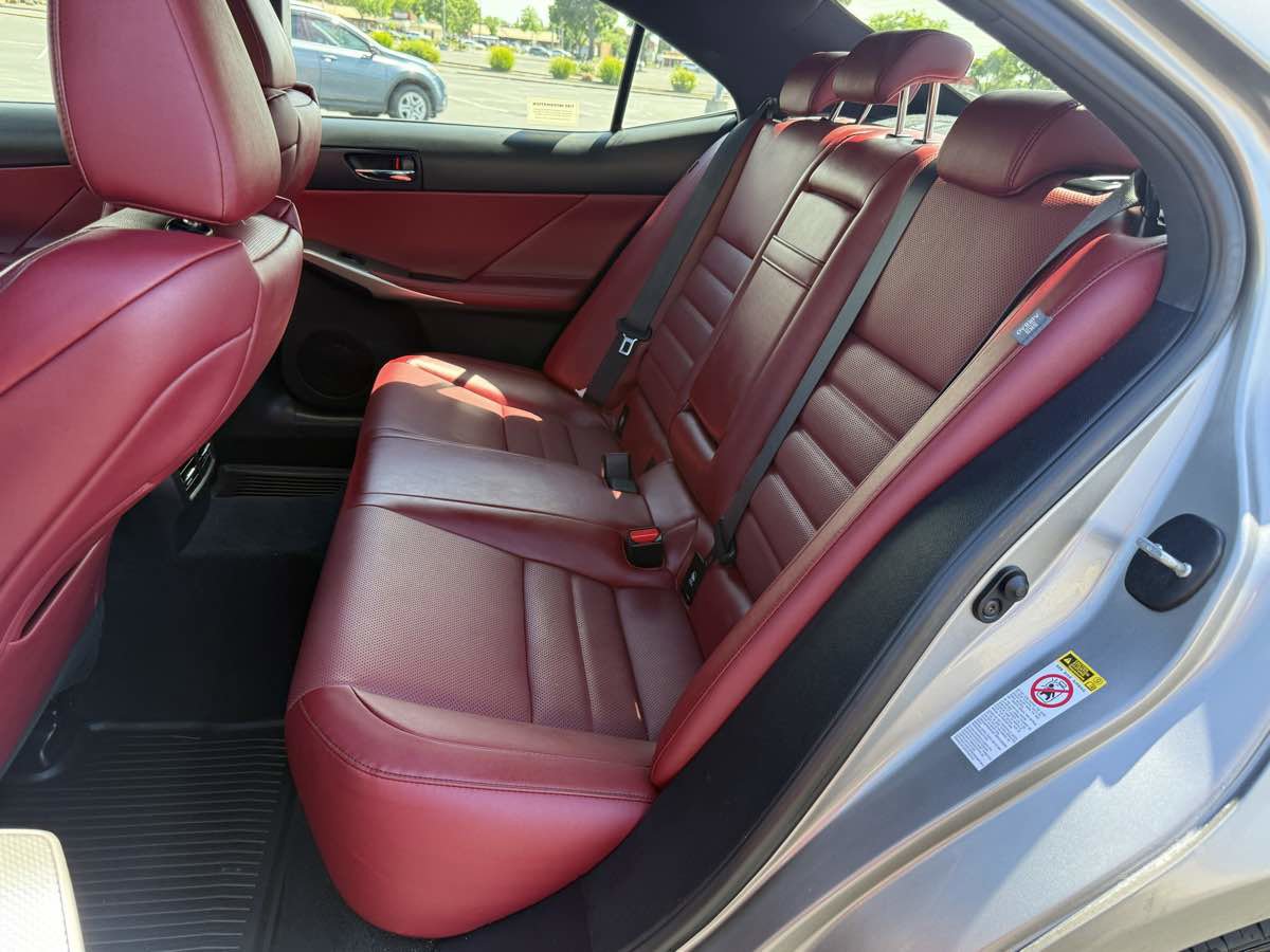 Used 2016 Lexus IS 200t RWD image 22