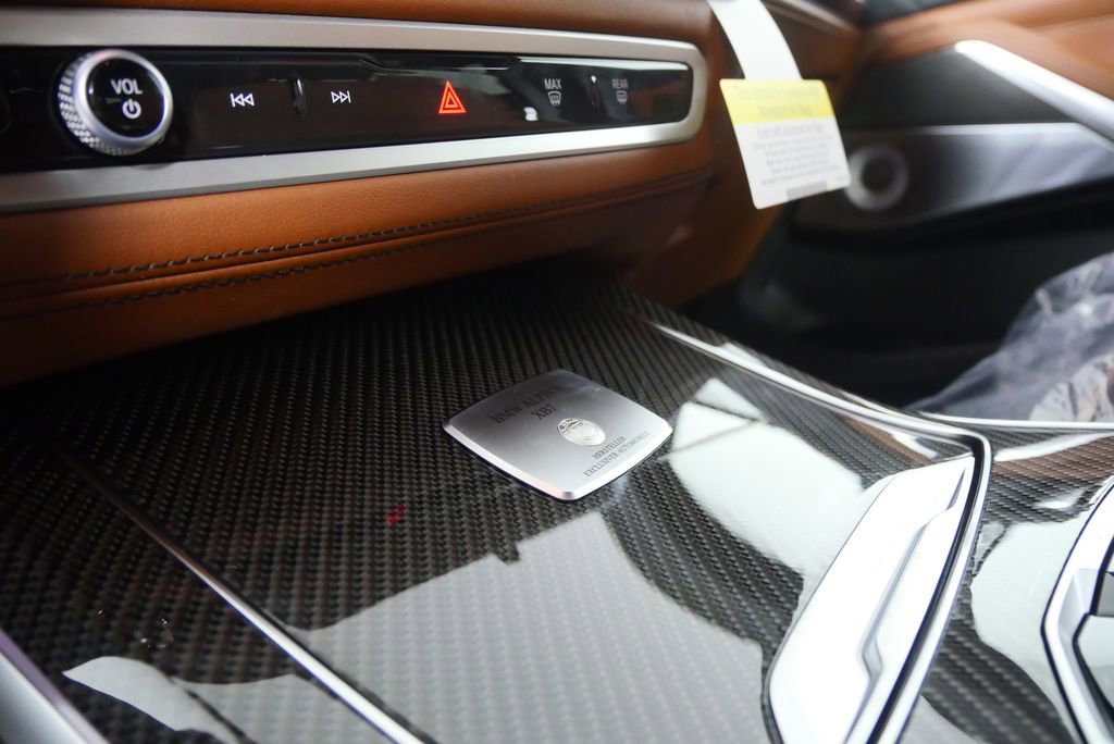 New 2026 BMW ALPINA XB7 image 26