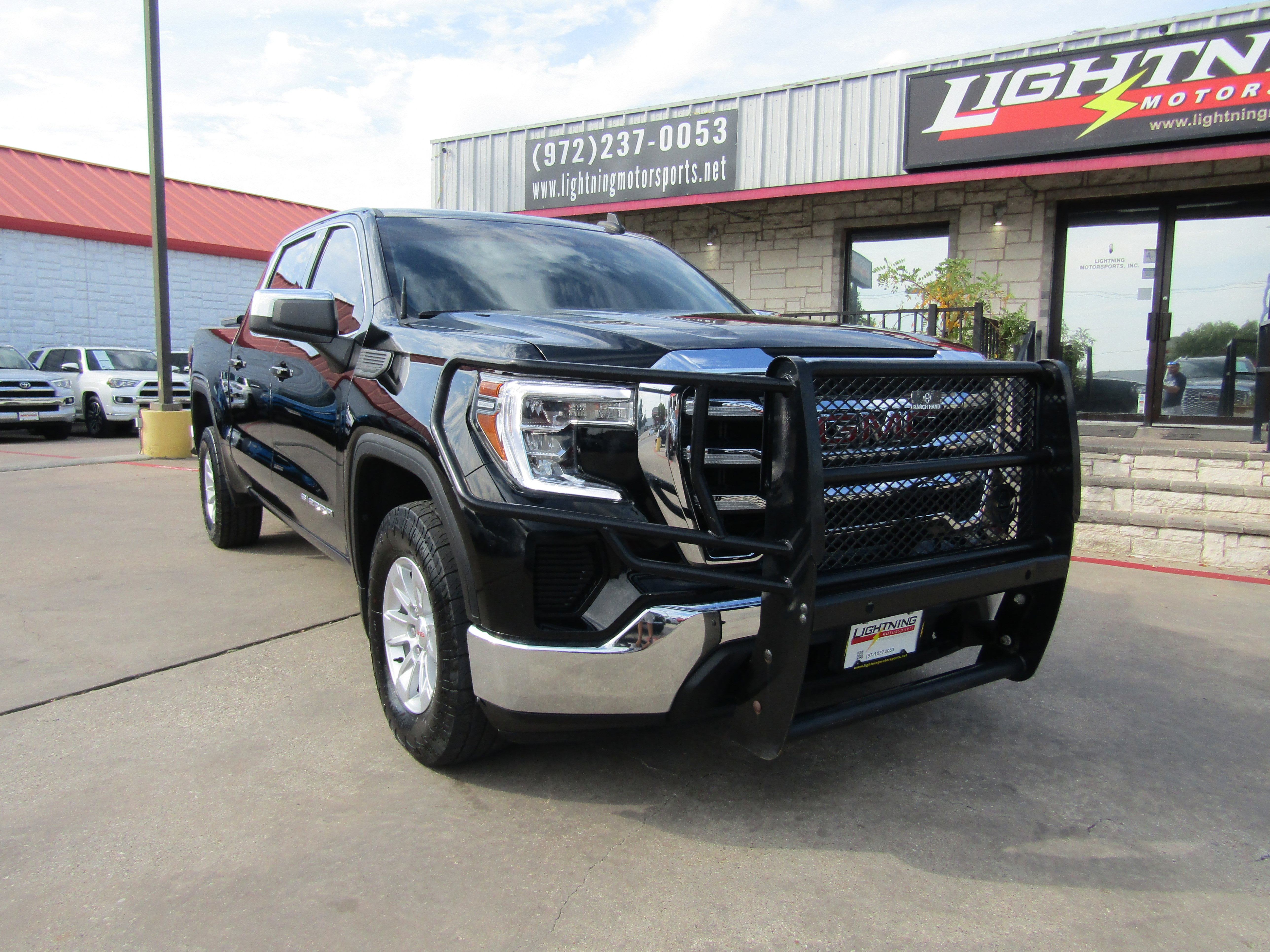 Used 2021 GMC Sierra 1500 SLE image 6