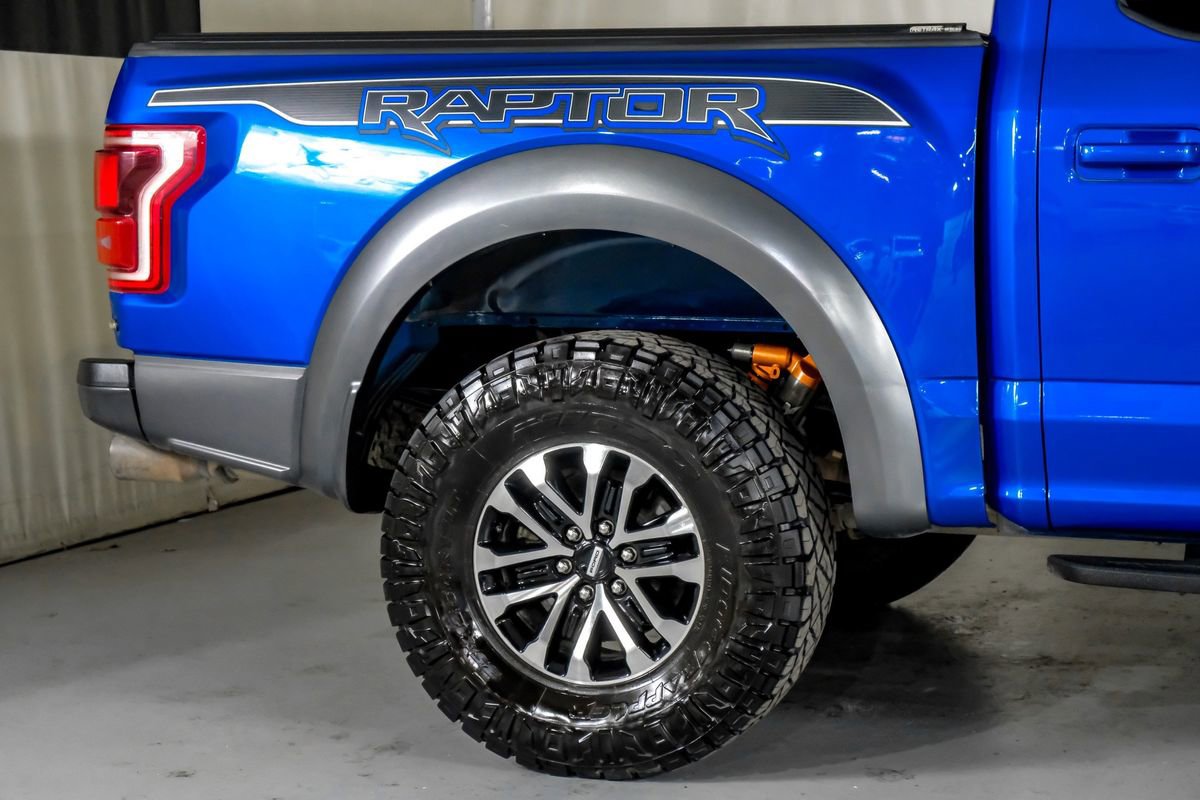 Used 2019 Ford F150 Raptor w/ Equipment Group 802A Luxury image 6