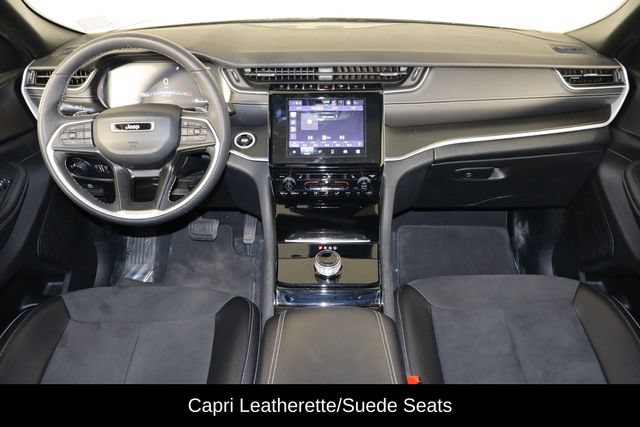 Used 2023 Jeep Grand Cherokee L Laredo AWD/4WD image 13