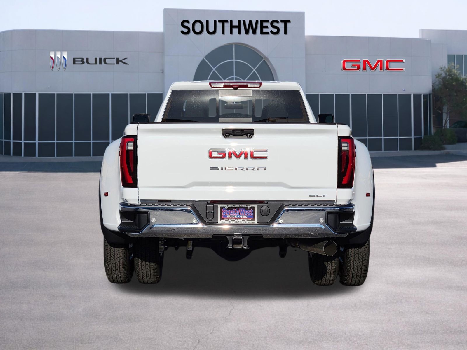 New 2026 GMC Sierra 3500 SLT w/ Texas SLT Premium Package image 8