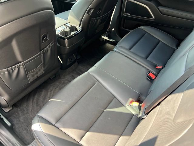 Used 2025 Kia Telluride LX image 8