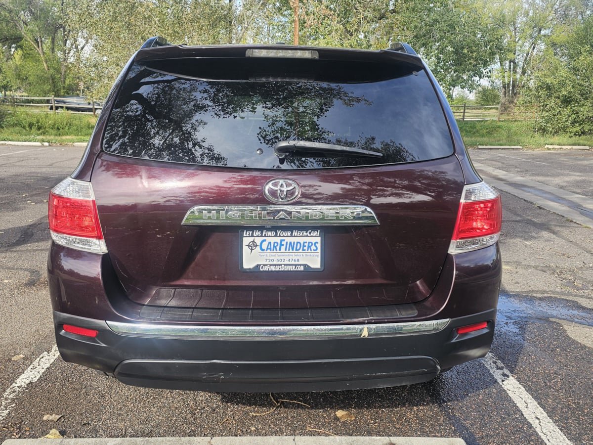 Used 2013 Toyota Highlander Limited FWD image 4