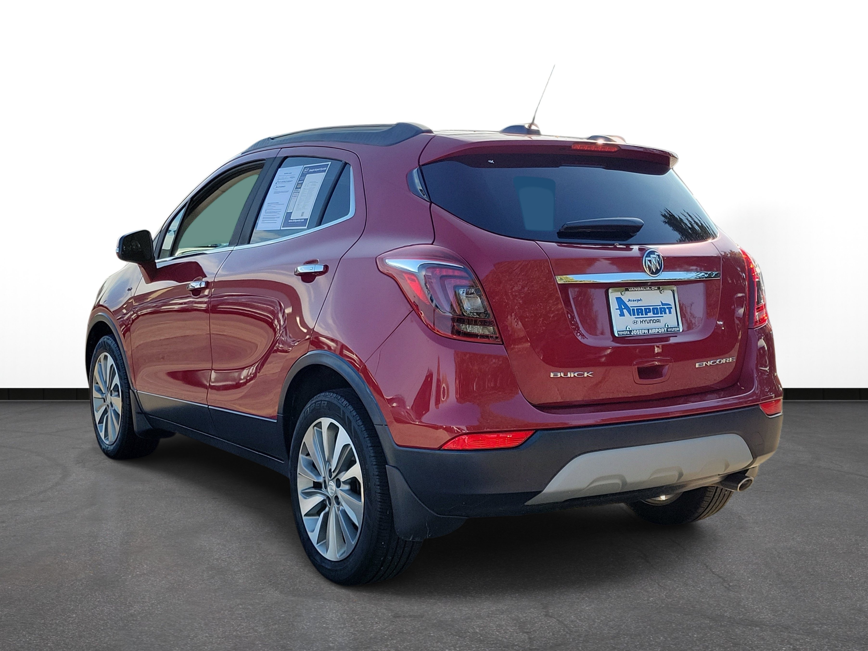 Used 2018 Buick Encore Preferred FWD image 3