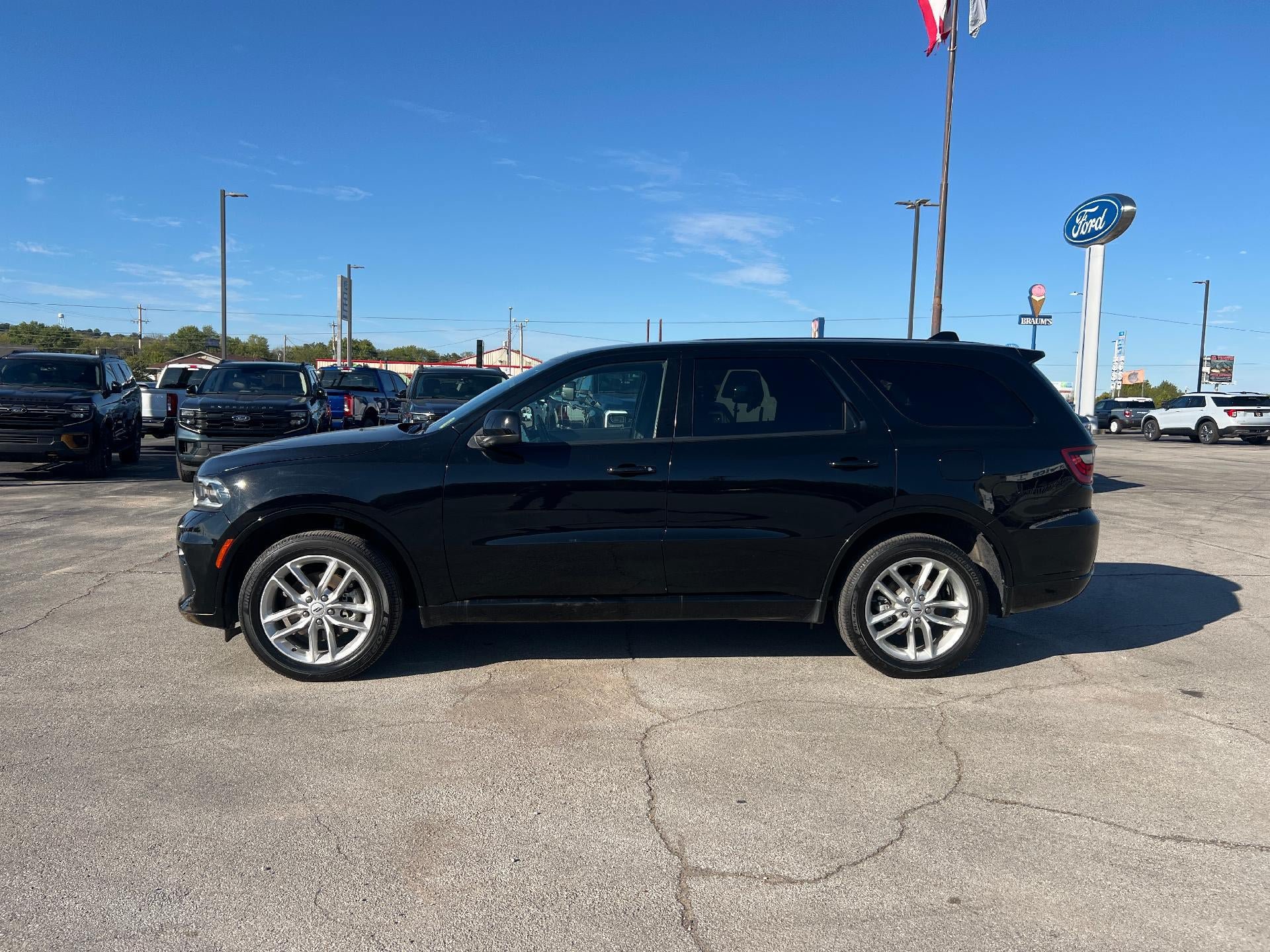 Used 2025 Dodge Durango GT AWD/4WD image 6