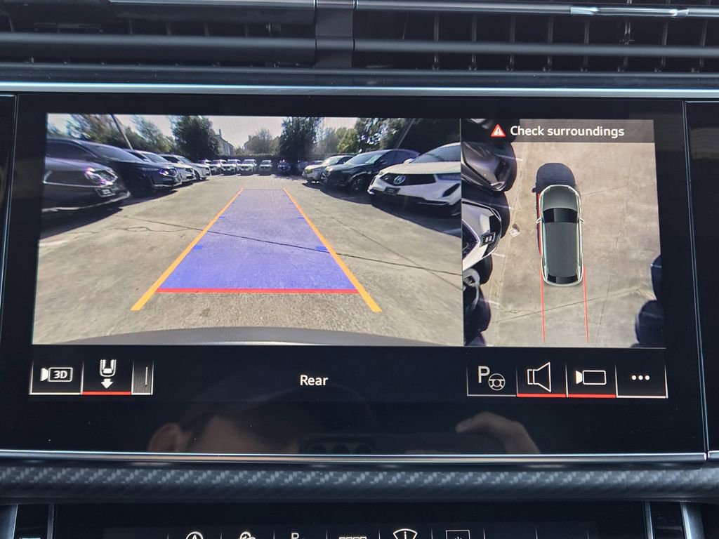 Used 2025 Audi RS Q8 performance image 20