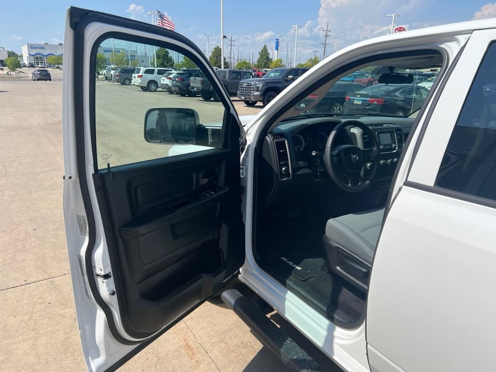 Used 2018 RAM 1500 Tradesman w/ Popular Equipment Group AWD/4WD image 10