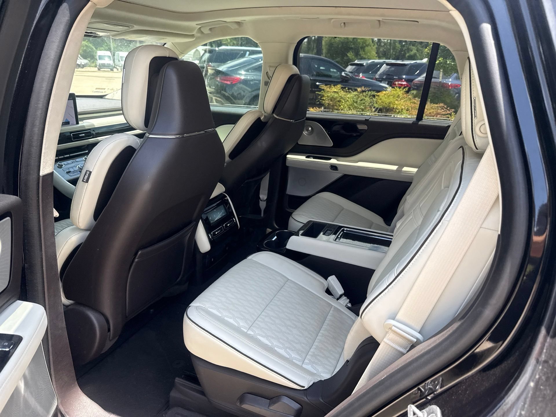 Used 2020 Lincoln Aviator Black Label w/ Dynamic Handling Package AWD/4WD image 10