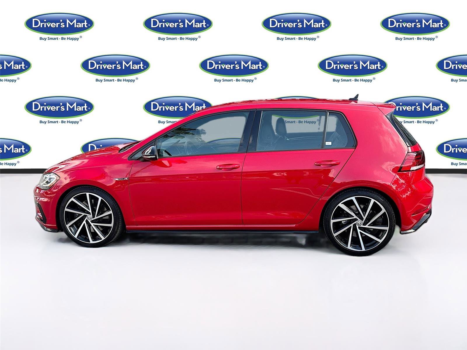 Used 2018 Volkswagen Golf 4-Door image 5