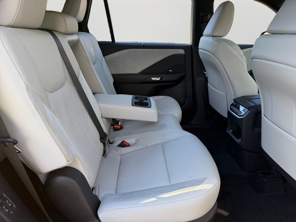 Certified 2026 Lexus TX 350 AWD w/ Technology Package image 9