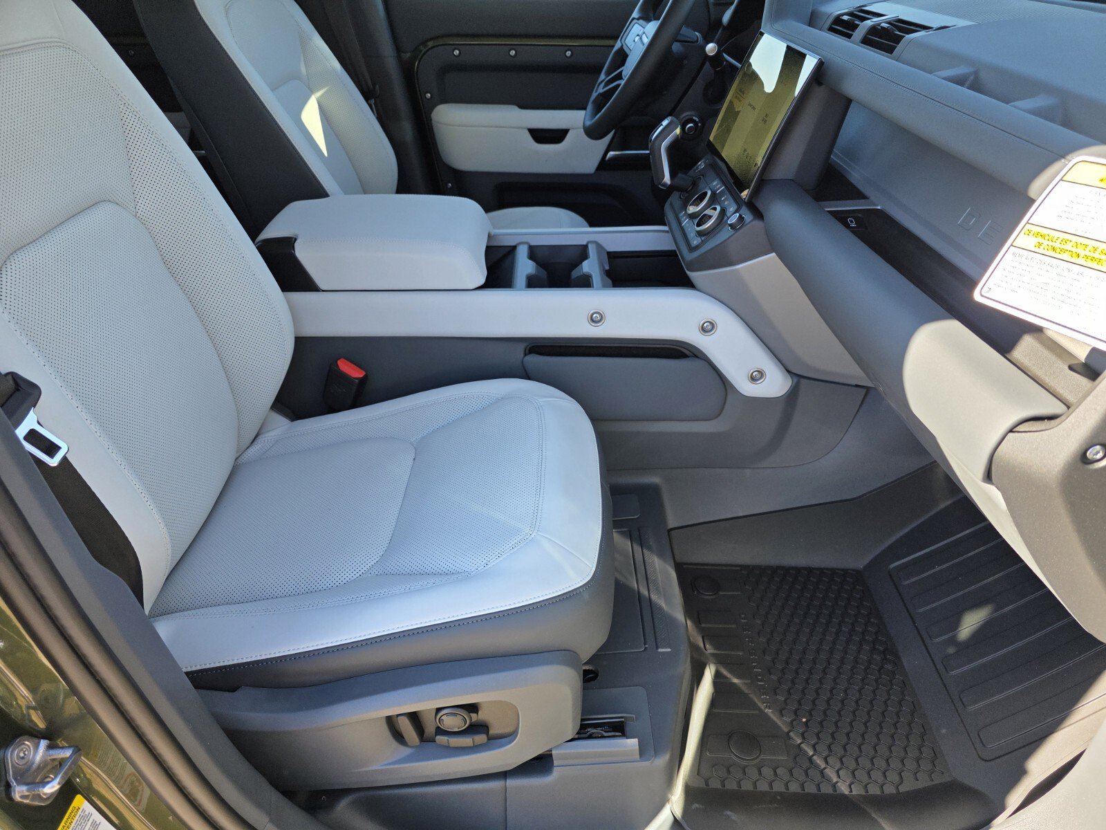 New 2026 Land Rover Defender 110 X image 3