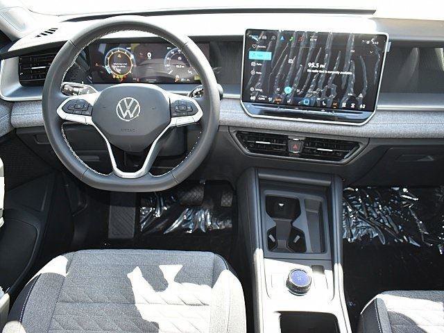 New 2025 Volkswagen Tiguan S image 9