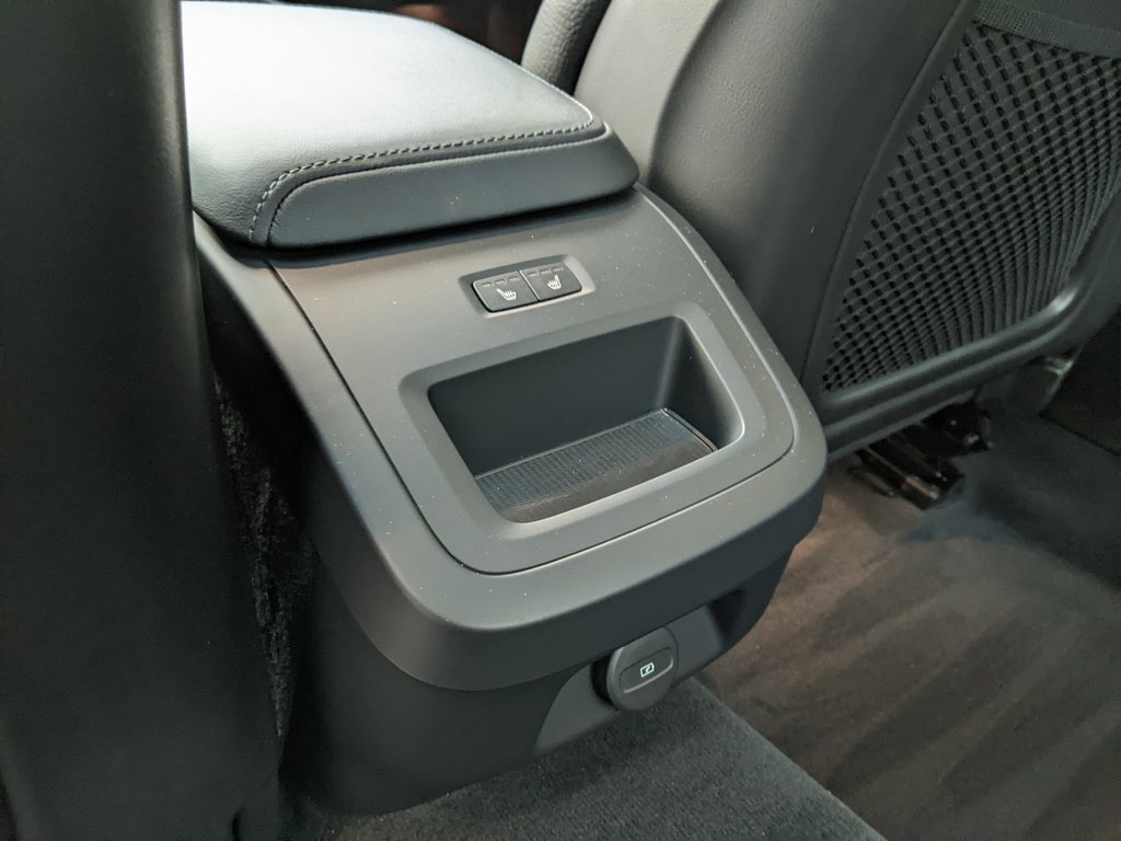 Certified 2025 Volvo S60 B5 Plus image 24